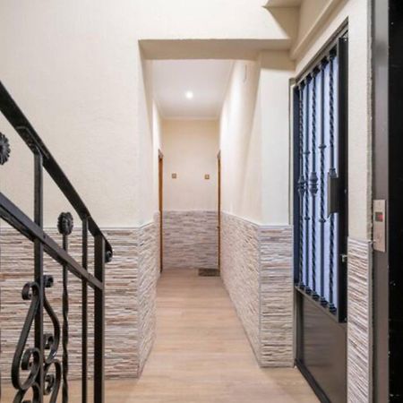 Bedroom Madrid City Center Екстериор снимка